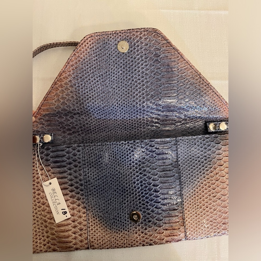 Bella Collection Hand Purse Faux Leather - Picture 3 of 6